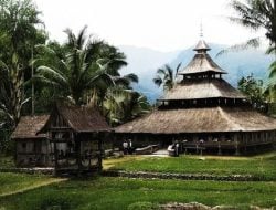 7 Masjid Tertua dari Berbagai Pulau di Indonesia