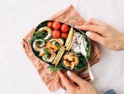 Rekomendasi Makanan yang Tepat Menemani Perjalanan Mudik