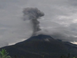 Status Siaga, Gunung Lewotobi Laki-laki Erupsi Dua Kali dalam Sehari
