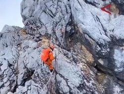 Tim Ekspedisi Puncak Carstensz Hadapi Cuaca Buruk dan Akan Dievakuasi, Fiersa Besari Dipastikan Selamat