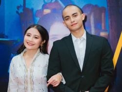 Lebaran Spesial Prilly Latuconsina Dapat Kejutan Manis dari Omar Esteghlal