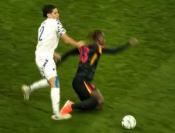 Kevin Diks Cedera saat hadapi Chelsea Pagi Tadi, Bagaimana Kondisinya?