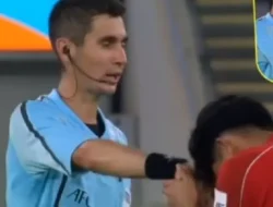 Viral Pemain Timnas Indonesia U-17 Salim ke Wasit, Netizen: Mau Pamit ke Pildun