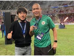 Nova Arianto Raih Prestasi Luar Biasa Bersama Timnas Indonesia U-17, Shin Tae Yong Beri Pujian
