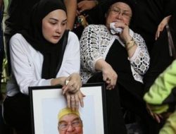 Mona Ratuliu: Papi Dikasi Kesempatan Wudu Sebelum Meninggal