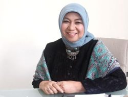 Pasangan yang Ingin Bangun Bisnis Bersama, Dengarkan Nasihat dari Pendiri Wardah