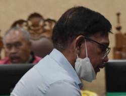 Tok! Johnny Plate Gagal Menang Kasasi, Hukuman 15 Tahun Tetap Berlaku