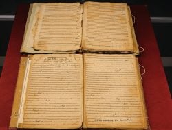 Lontara Attoriolong Bone, Kronik Sejarah dan Jati Diri Bugis