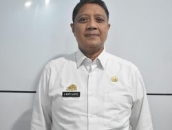 Dari Efisiensi Jadi Harapan: Appi-Aliyah Beri Seragam Gratis untuk 33 Ribu Siswa di Makassar