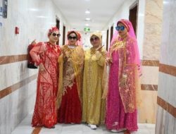 Kata Kemenag Soal Tampilan Nyentrik Bertabur Emas Jemaah Haji Asal Sulsel