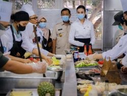 Kementerian Pariwisata Genjot Program MBG Lewat Pelatihan Pengelolaan Dapur SPPI
