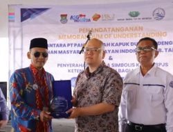 PIK 2 Beri 1.000 Kartu BPJS untuk Nelayan Tanjung Pasir