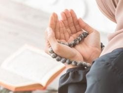 4 Amalan Mujarab Penyebab Dilancarkannya Rezeki