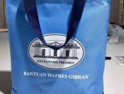Gibran Disentil John Sitorus: Tak Paham Etika, Gunakan Bansos untuk Kepentingan Politik