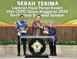 9 Kali Berturut-turut, Bupati Sinjai Terima Penghargaan Opini WTP dari BPK RI
