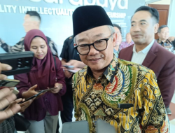 MK Wajibkan SD-SMP Gratis, Ini Kata Mendikdasmen Abdul Mu’ti
