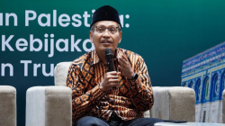 Arsip - Ketua PBNU Ulil Abshar Abdalla dalam diskusi bertajuk "Amerika dan Dunia Arab Pasca Kunjungan Presiden Donald Trump" yang digelar Forum Kramat di Gedung PBNU, Jakarta Pusat, Jumat (23/5/2025). ANTARA/HO-PBNU