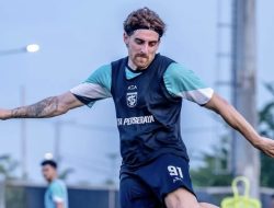 3 Mesin Gol Andalan Coach Eduardo Perez: Malik Risaldi, Rizky Dwi, dan Dejan Tumbas Fokus Penyelesaian Akhir