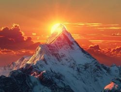 Daftar Seven Summit Dunia yang Ingin Ditaklukkan Para Pendaki