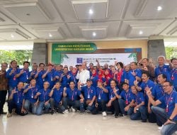 Buku Alumni Dibuka! Josua Tegaskan Jokowi dan Mulyono Sah, Bukan Karangan Bebas