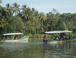 DMC Dompet Dhuafa Gulirkan Perahu Tunjang Transportasi Sekolah