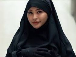 Rae Lil Black: Aku Tidak Memilih Islam, Allah Membimbingku