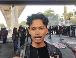 Demo Tanpa Jaket Almamater, Mahasiswa UNM: Kita Tak Sedang Wakili Kampus, Tapi Rakyat