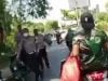 Pengendara Berbaju Loreng Melintas Tanpa Helm di Pos Polisi, Kapendam XIV/Hasanuddin: Kalau Benar Prajurit, Pasti Diberi Teguran