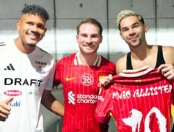 Hangatnya Momen Mac Allister dan Sandy Walsh Tukar Jersey, Sempat Bahas Saat Main di GBK