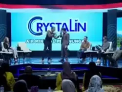 Ferdinand Geram Lihat Ulah Abu Janda saat Debat dengan Prof Ikrar dan Feri Amsari: Ini Perilaku Buruk dan Barbar